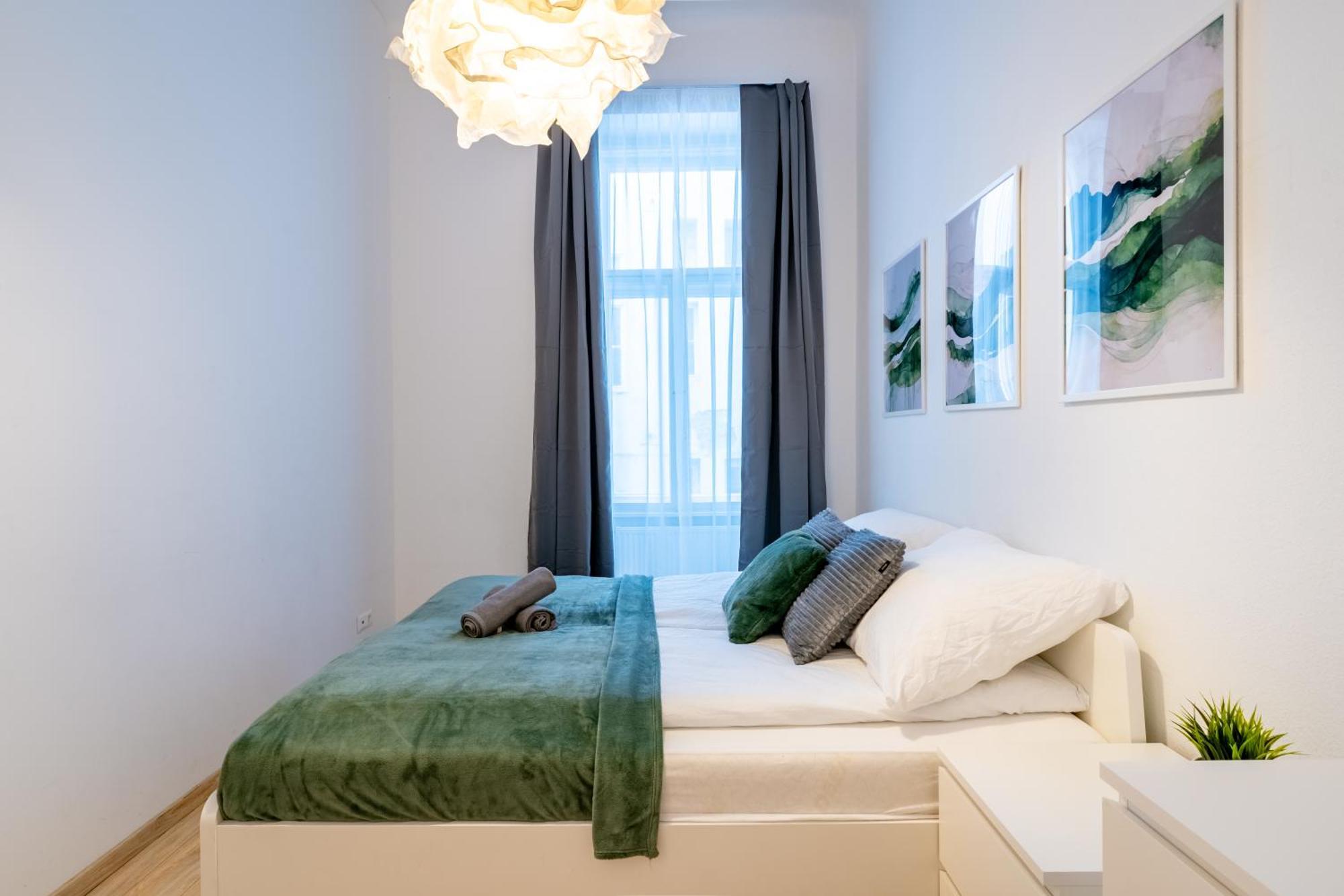 Wave - 3 Bedroom Apt In Center Будапеща Екстериор снимка