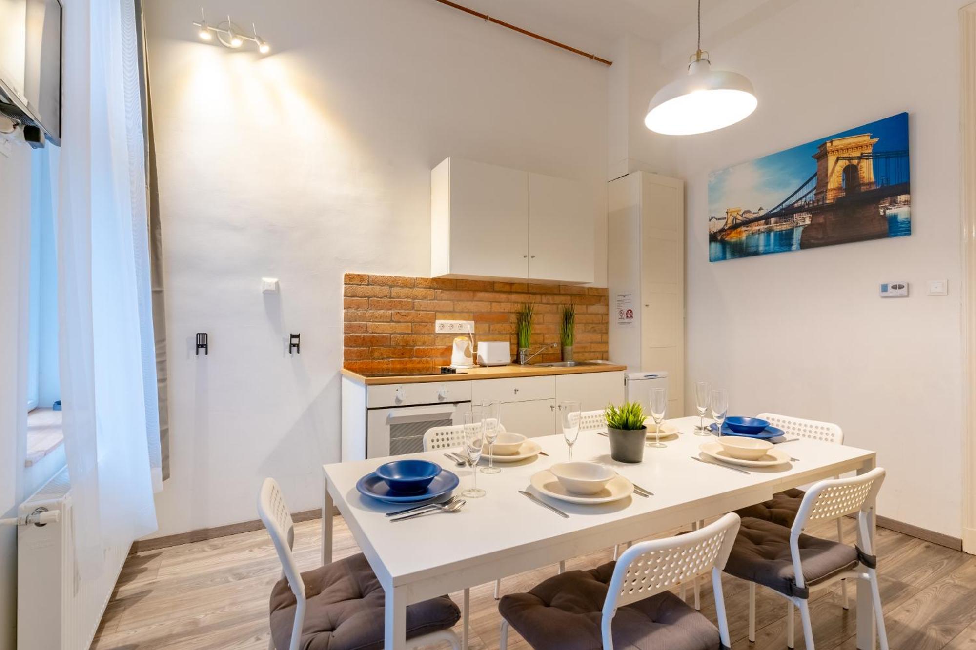 Wave - 3 Bedroom Apt In Center Будапеща Екстериор снимка