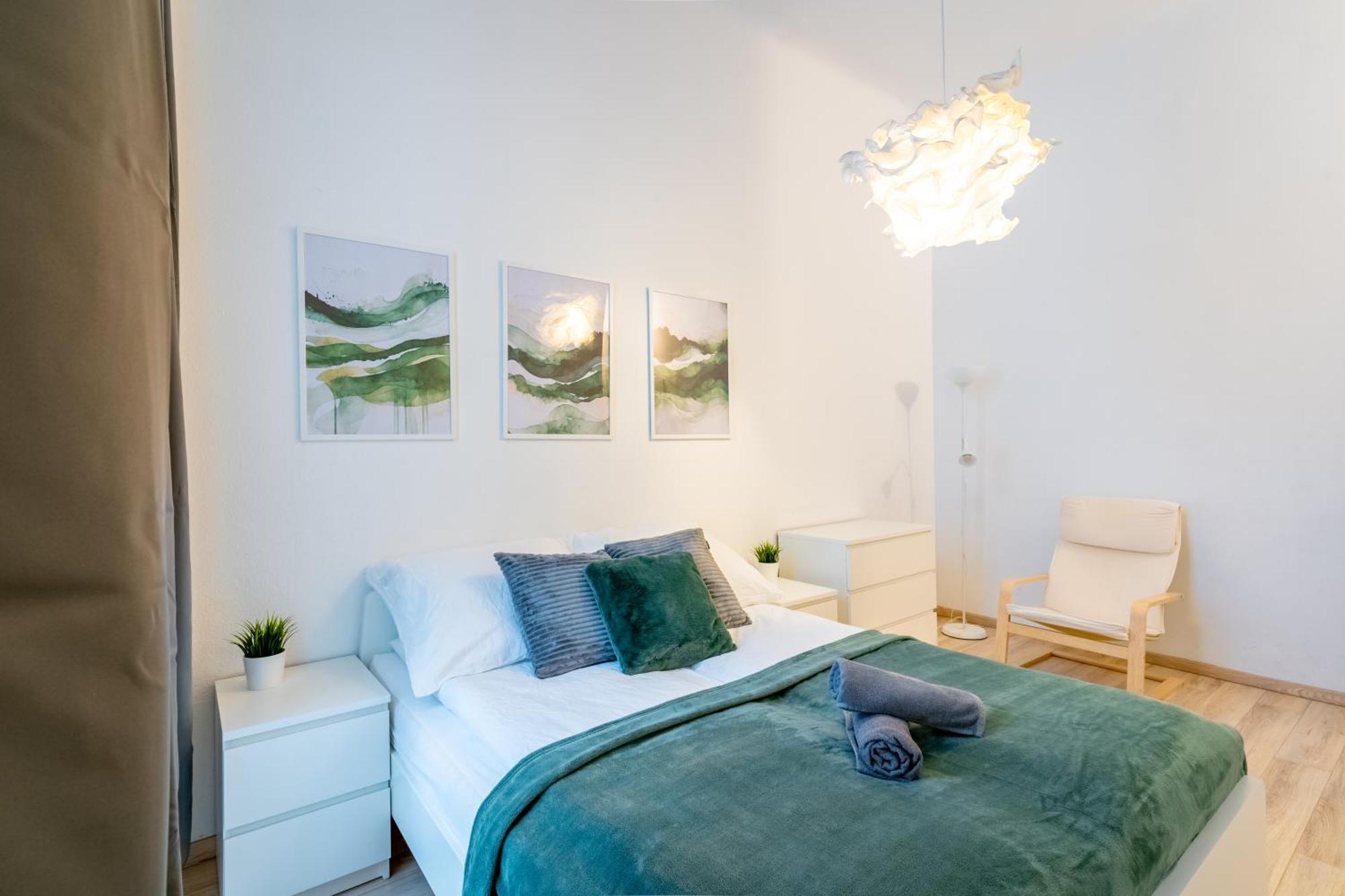Wave - 3 Bedroom Apt In Center Будапеща Екстериор снимка