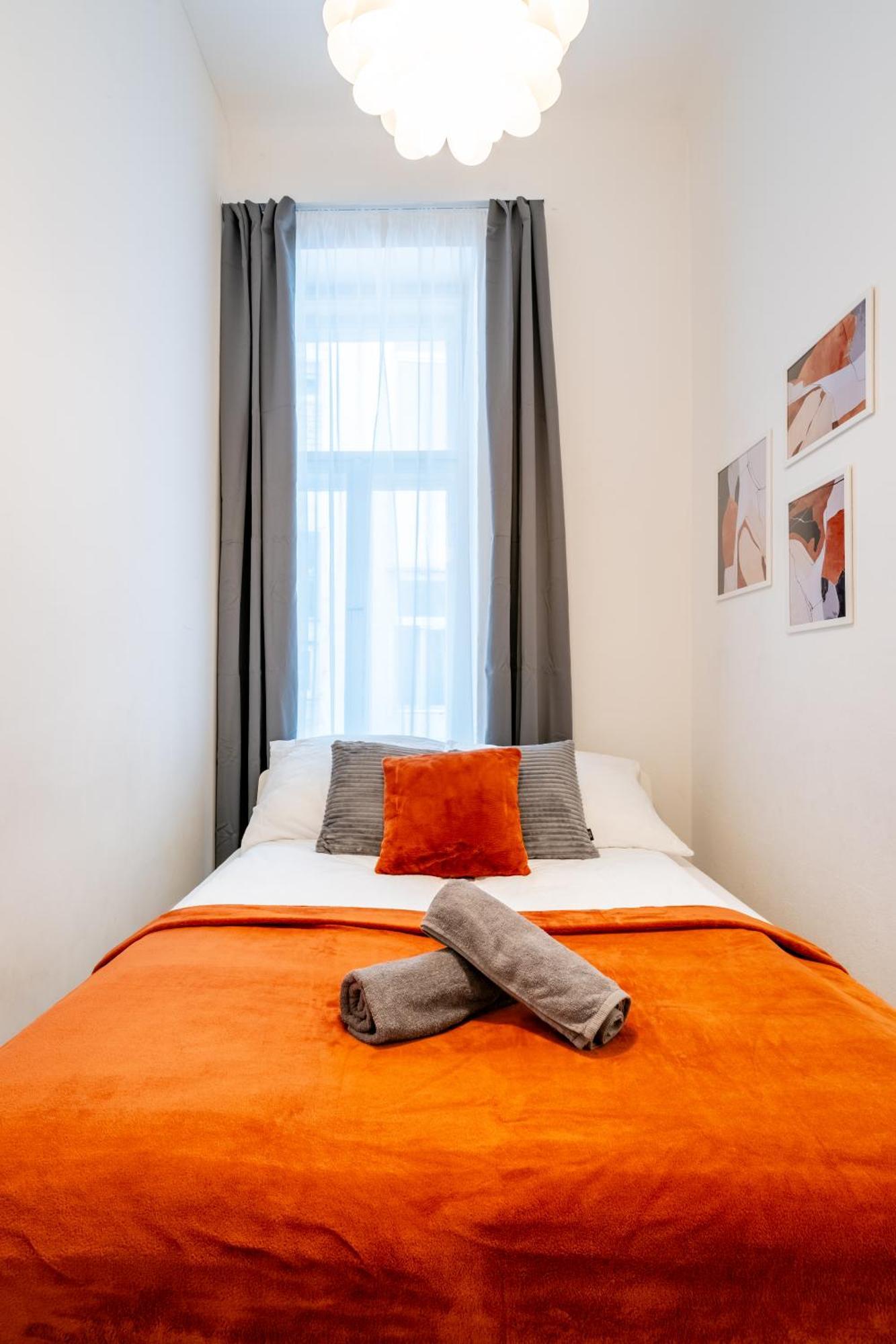 Wave - 3 Bedroom Apt In Center Будапеща Екстериор снимка